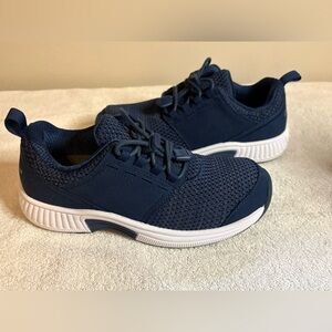 Women’s Orthofeet Francis Navy Blue No-Tie Stretchable Sneakers Size 6M NEW